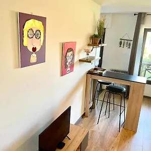 https://chez-sandra-et-rach.midi-pyreneeshotels.com